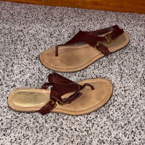 Chaps Women's Brown and Tan Sandals